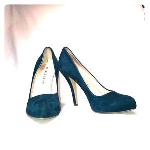 Audrey Brooke beautiful dark teal pumps size 7M